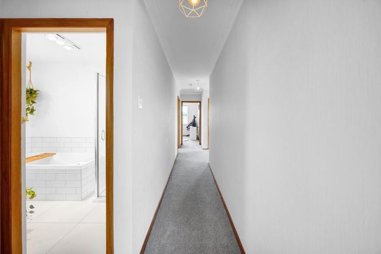 Photo of property in 376 Manaia Road, Manaia, Hawera, 4678