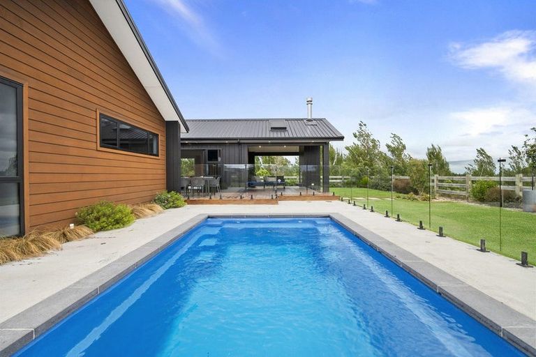 Photo of property in 6 Dickins Lane, Aokautere, Palmerston North, 4471