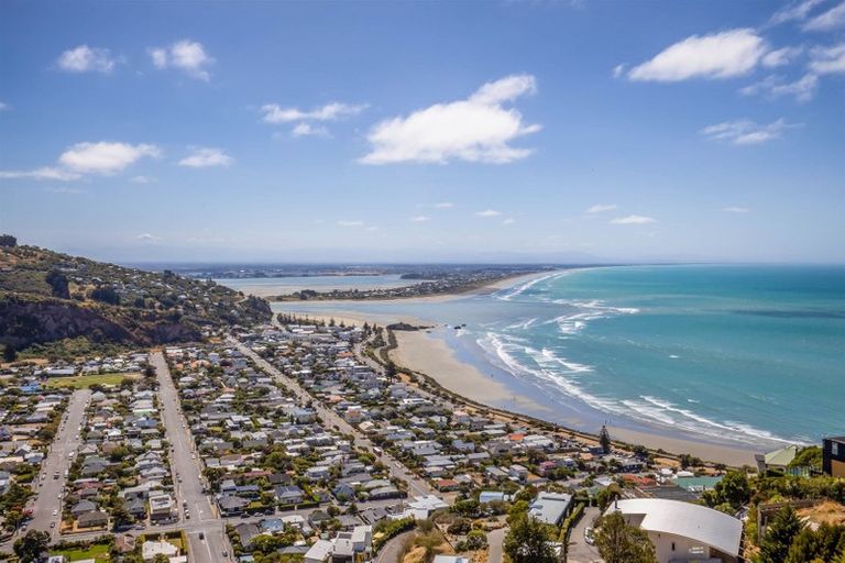 Photo of property in 18 Highview Lane, Scarborough, Christchurch, 8081