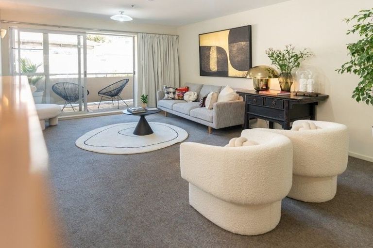 Photo of property in Elizabeth Street Chapel, 7/6 Elizabeth Street, Mount Victoria, Wellington, 6011