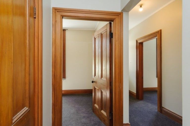 Photo of property in 15 Cottleville Terrace, Thorndon, Wellington, 6011