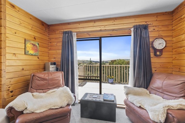 Photo of property in 5 Oxford Street, Waikari, 7420