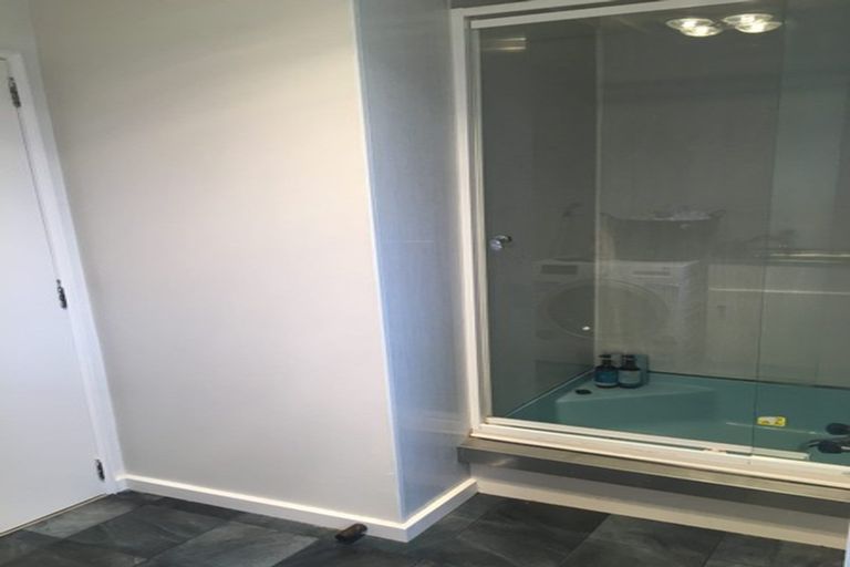 Photo of property in 33 Henry Street, Te Anau, 9600