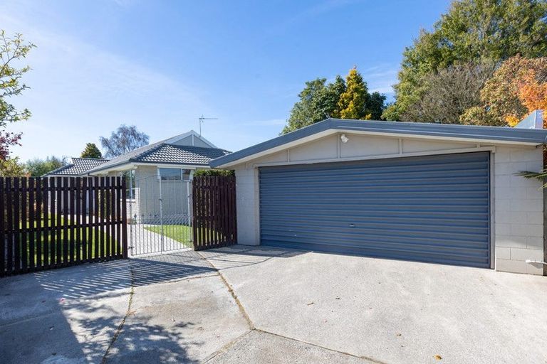 Photo of property in 4 Loreto Place, Hornby, Christchurch, 8042