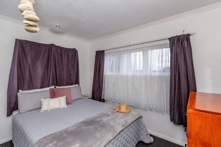 Photo of property in 4 Hunia Terrace, Himatangi Beach, Foxton, 4891