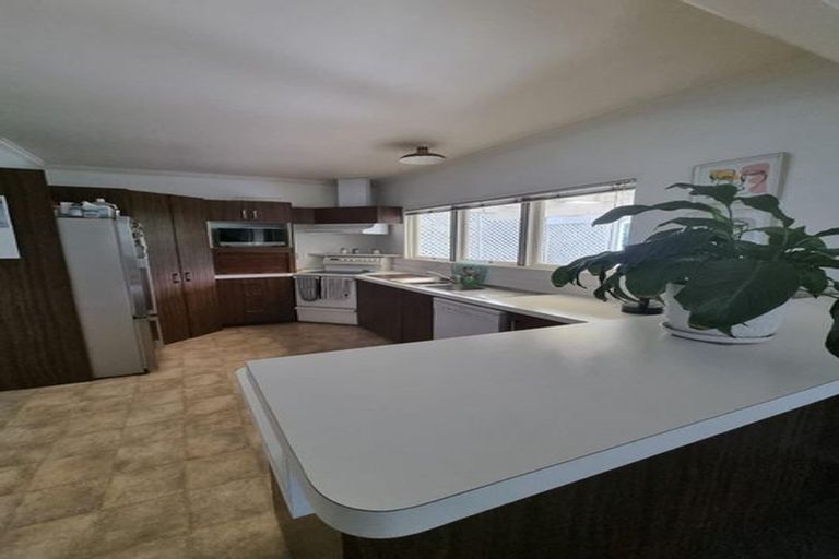 Photo of property in 43 Mains Avenue, Kensington, Whangarei, 0112