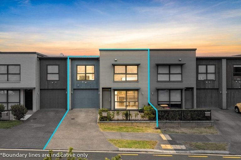 Photo of property in 29 Matairangi Avenue, Totara Heights, Auckland, 2105