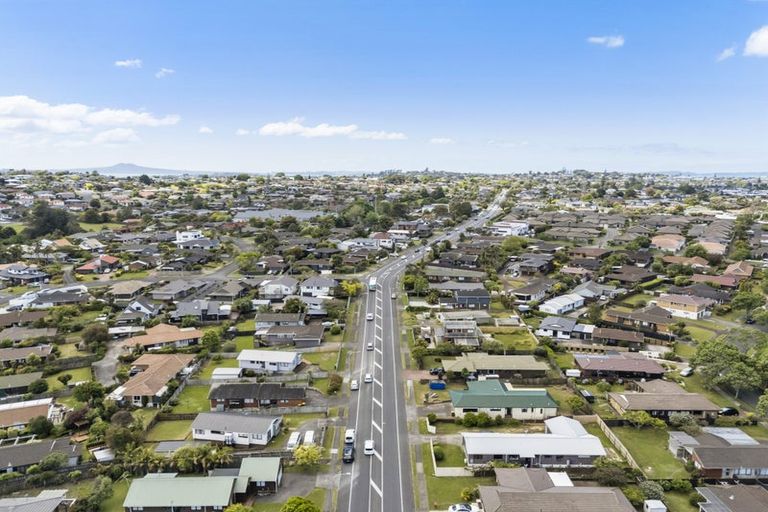 Photo of property in 146 Botany Road, Botany Downs, Auckland, 2010