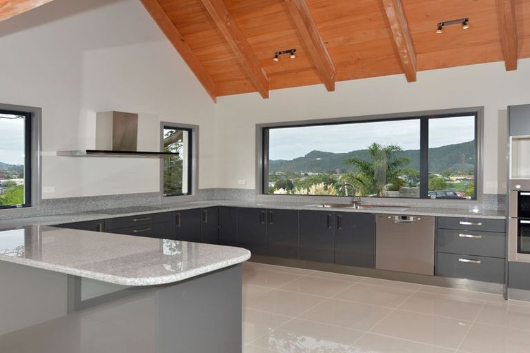 Photo of property in 8 Parkview Place, Stoke, Nelson, 7011