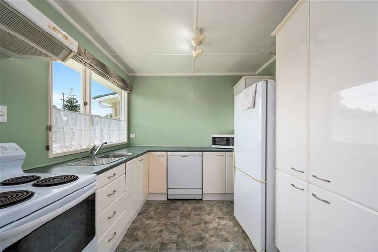 Photo of property in 2 Griffiths Street, Putaruru, 3411