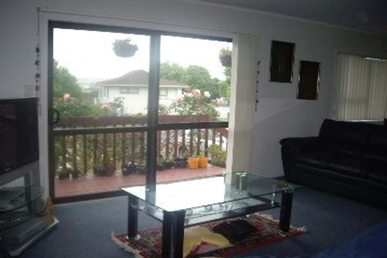 Photo of property in 7 Merida Place, Unsworth Heights, Auckland, 0632