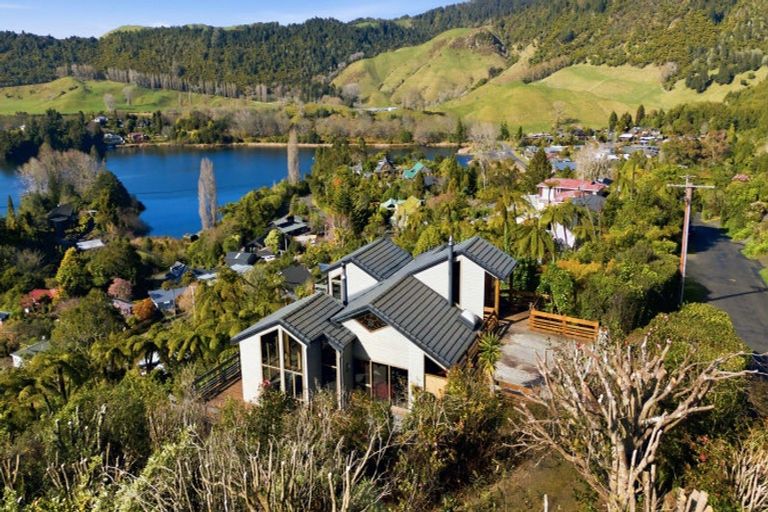 Photo of property in 41 Summit Road, Lake Okareka, Rotorua, 3076