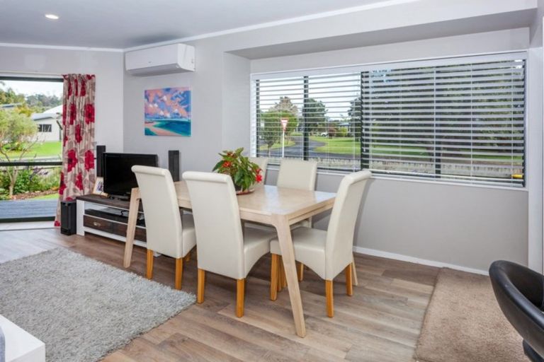 Photo of property in 2 Morcom Drive, Cooks Beach, Whitianga, 3591