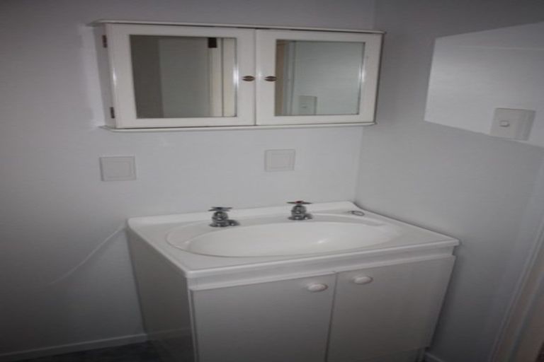 Photo of property in 11e Britannia Street, Petone, Lower Hutt, 5012