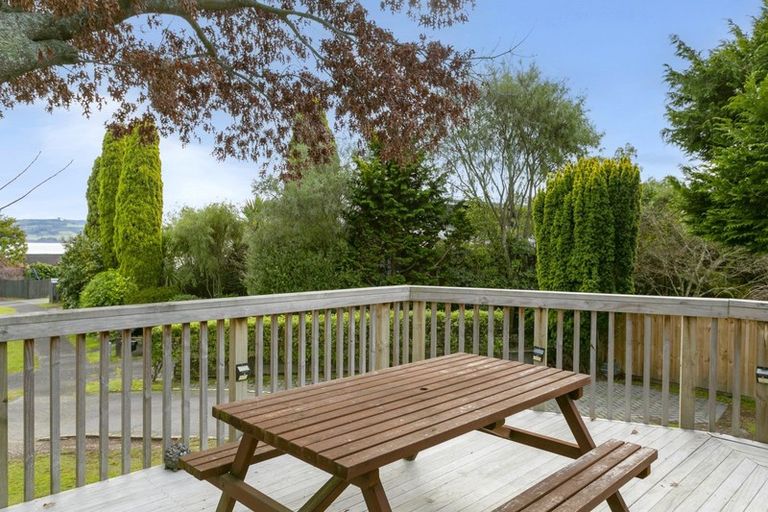 Photo of property in 6 Kensington Place, Richmond Heights, Taupo, 3330