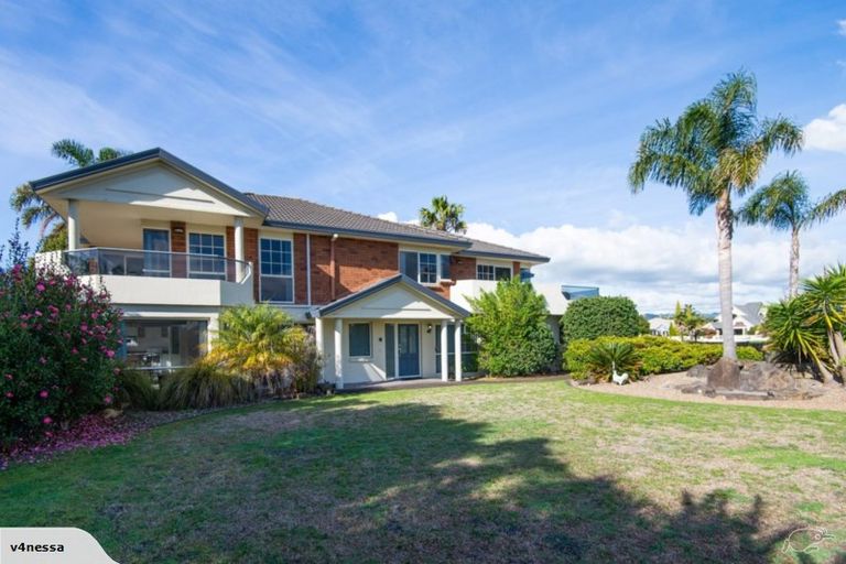 Photo of property in 35 Palm Beach Boulevard, Papamoa Beach, Papamoa, 3118