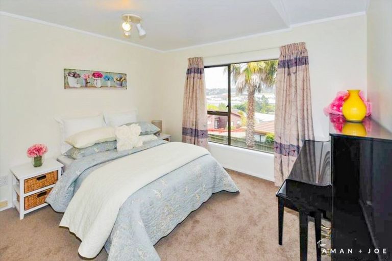 Photo of property in 69 Kennedy Avenue, Forrest Hill, Auckland, 0620