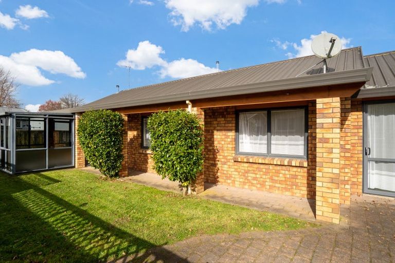 Photo of property in 57b Williams Street, Cambridge, 3434