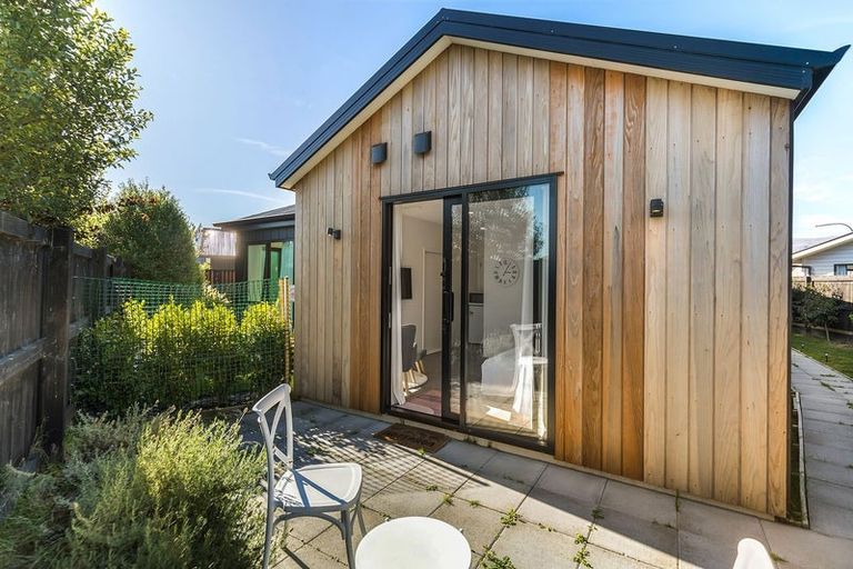 Photo of property in 18 Silver Street, Lower Shotover, Queenstown, 9304