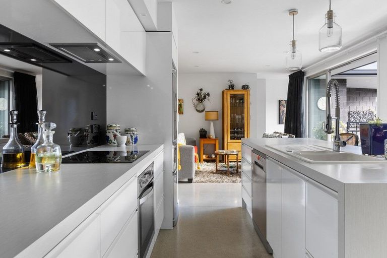 Photo of property in 61 Falcon Drive, Welcome Bay, Tauranga, 3112