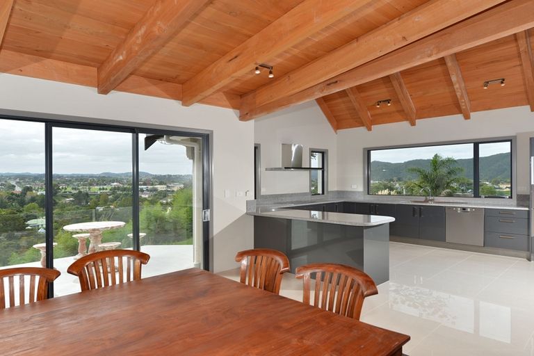 Photo of property in 8 Parkview Place, Stoke, Nelson, 7011