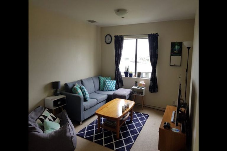 Photo of property in 6j/17 Crown Lynn Place, New Lynn, Auckland, 0600