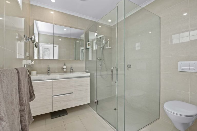 Photo of property in 870 Whangaparaoa Road, Manly, Whangaparaoa, 0930