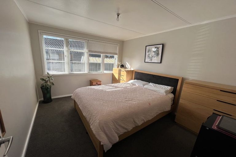 Photo of property in 3 Waitaua Street, Papakura, 2110