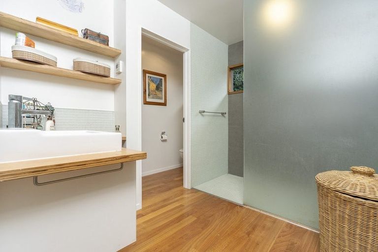 Photo of property in 49 Lamb Road, Parua Bay, Whangarei, 0174