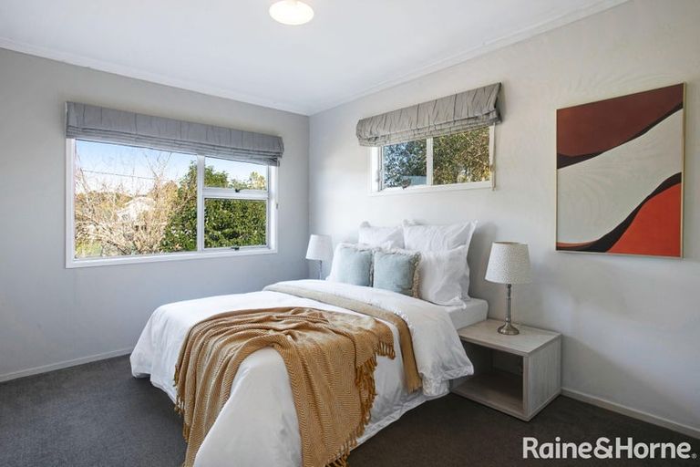 Photo of property in 2/90 Rosier Road, Glen Eden, Auckland, 0602