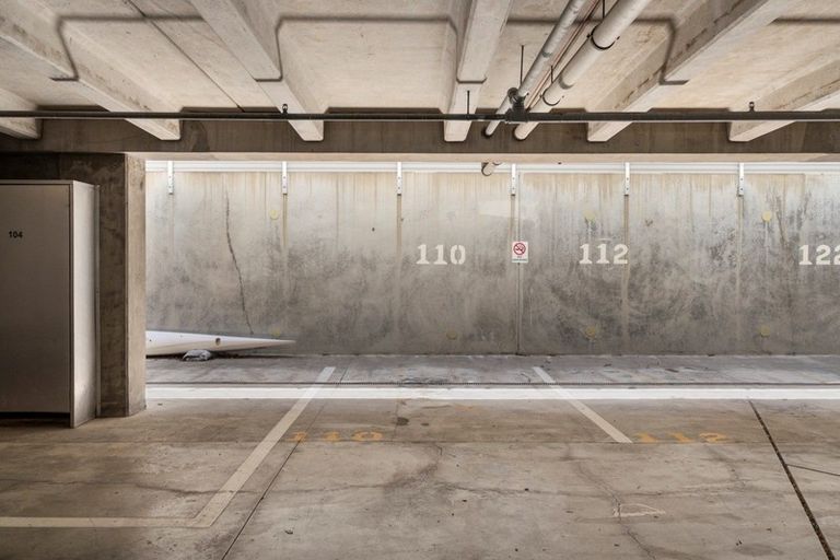 Photo of property in Atlas Apartments, 10/49 Maunganui Road, Mount Maunganui, 3116