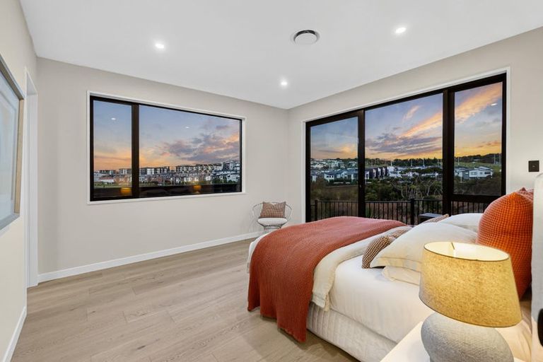 Photo of property in 51 Streamview Way, Long Bay, Auckland, 0630