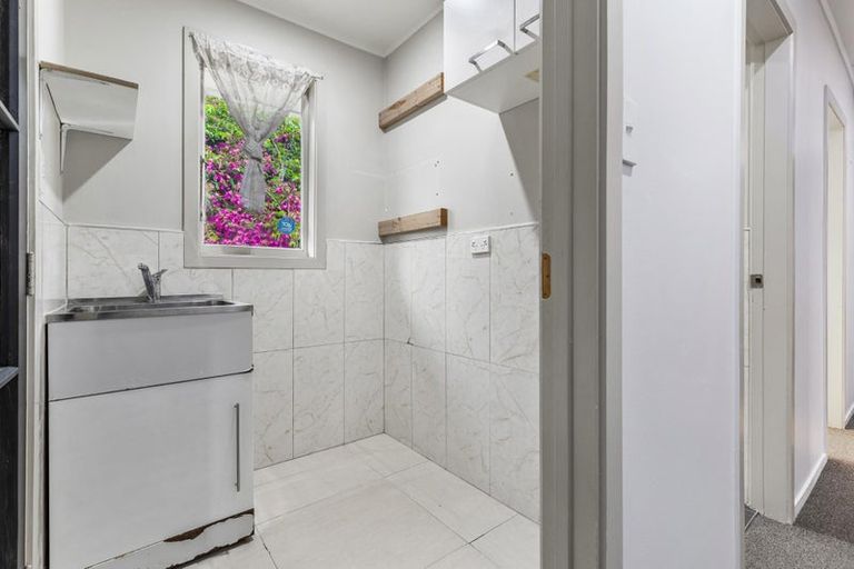 Photo of property in 97 Metcalfe Road, Ranui, Auckland, 0612