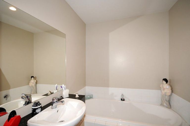 Photo of property in 58d King Street, Sydenham, Christchurch, 8023