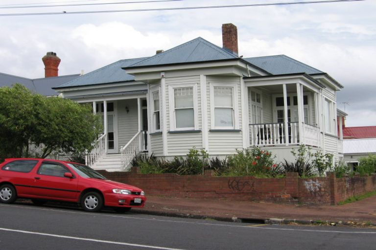 Photo of property in 6 Cockburn Street, Grey Lynn, Auckland, 1021