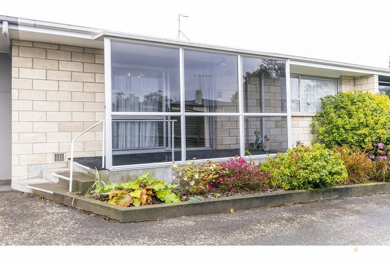 Photo of property in 2/34 Jackson Street, West End, Timaru, 7910