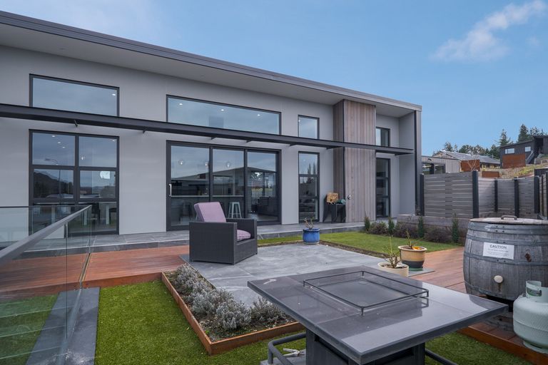 Photo of property in 8 Meyer Street, Alexandra, 9320