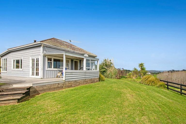 Photo of property in 3050 Kaipara Coast Highway, Glorit, Warkworth, 0984