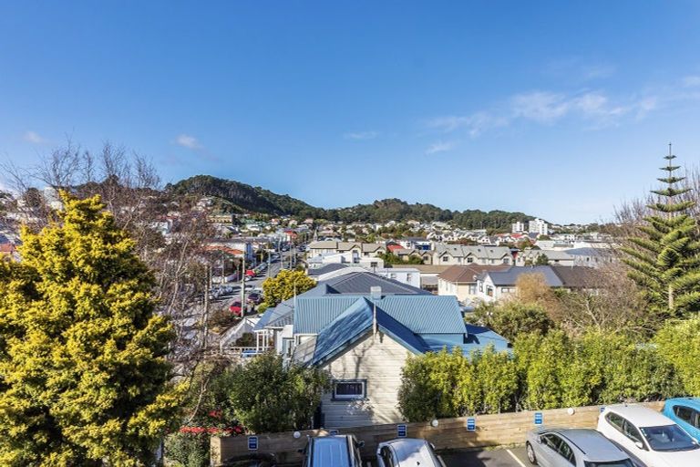 Photo of property in 28 Owen Street, Newtown, Wellington, 6021