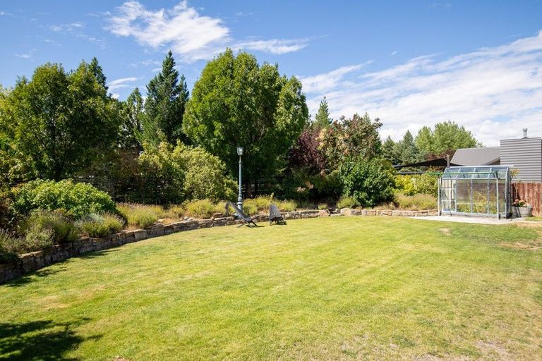 Photo of property in 9 Spruce Close, Alexandra, 9320