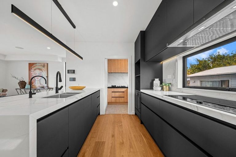 Photo of property in 5b Lomond Street, Takapuna, Auckland, 0622