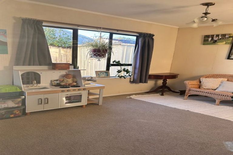 Photo of property in 3a Brook Street, Waiwhetu, Lower Hutt, 5010