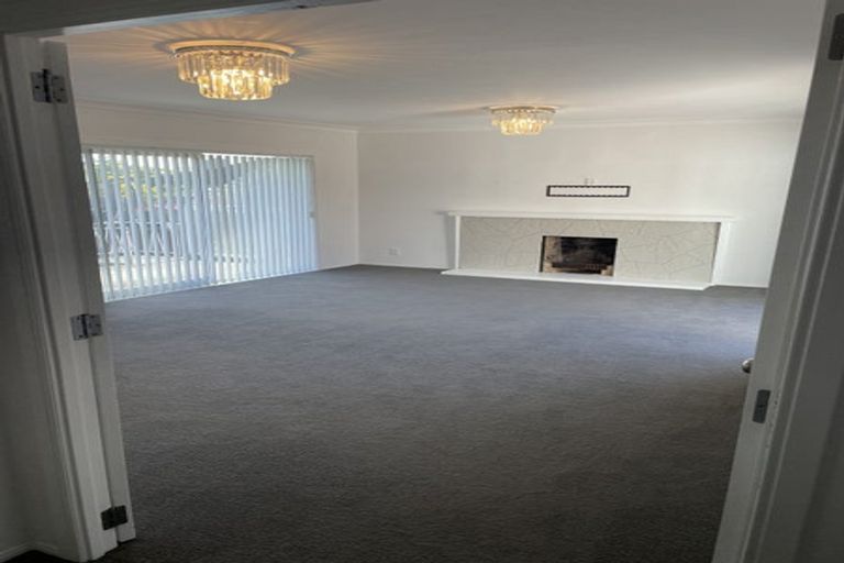 Photo of property in 125 Ridge Road, Howick, Auckland, 2014