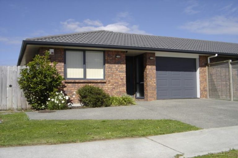 Photo of property in 53 Redcastle Drive, East Tamaki, Auckland, 2013