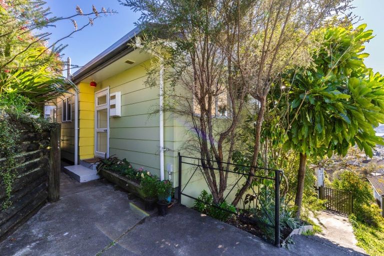 Photo of property in 15 Matipo Terrace, Toi Toi, Nelson, 7010