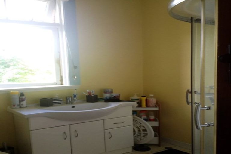 Photo of property in 11 Bernard Street, Kenmure, Dunedin, 9011