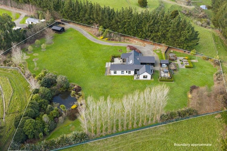 Photo of property in 155b Halcombe Road, Feilding, 4775