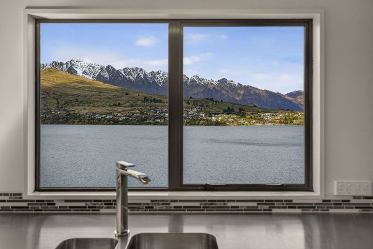 Photo of property in 259 Frankton Road, Queenstown, 9300