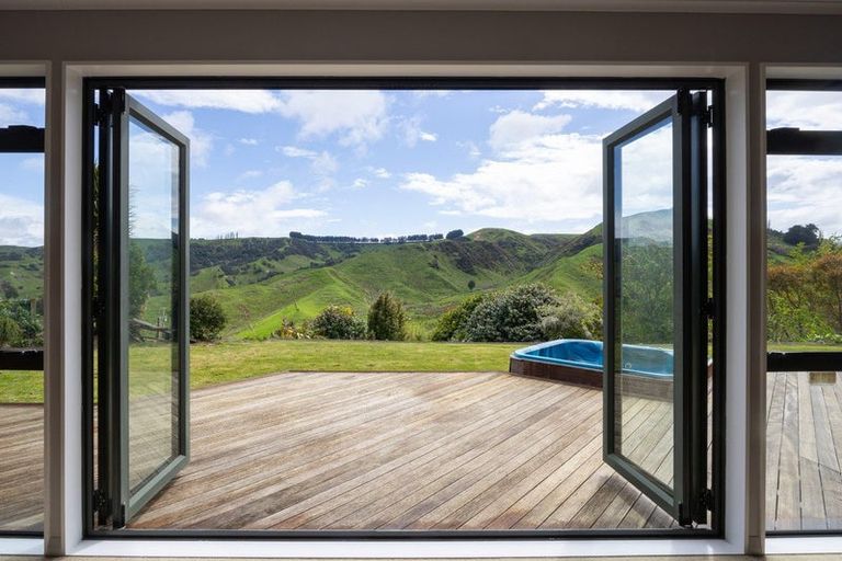 Photo of property in 1250 Kaukatea Valley Road, Okoia, Whanganui, 4582