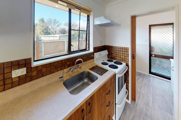 Photo of property in 98 Monrad Street, Highbury, Palmerston North, 4412